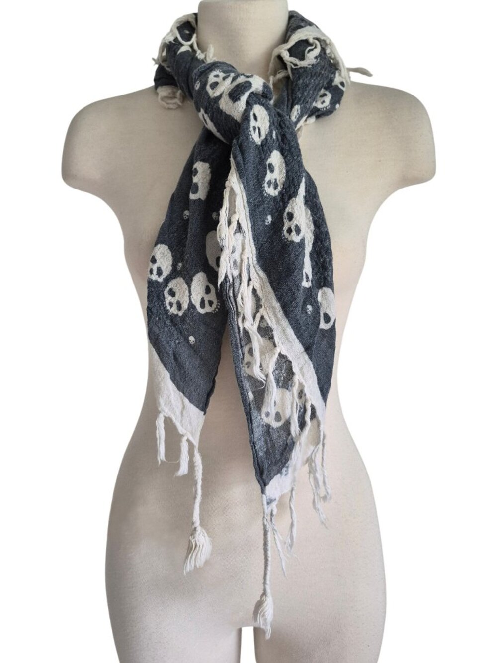 Zara RARE Skull Grunge Scarf Grey and White Textured Tassels - Picture 2 of 16